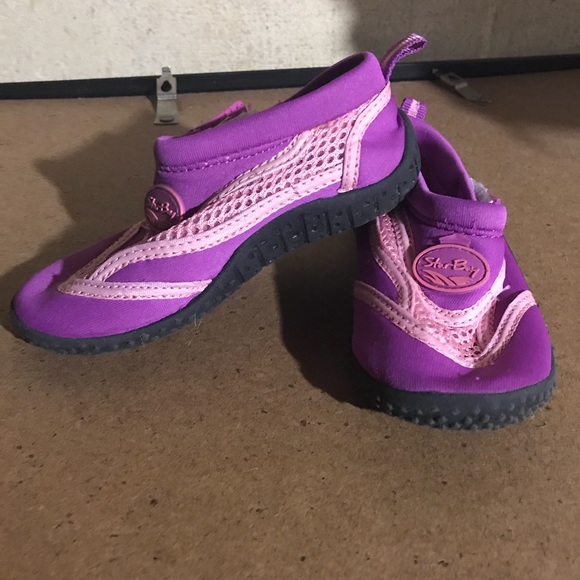 Starbay | Purple Toddler Girl Slip-On Water Shoes - Picture 4 of 8